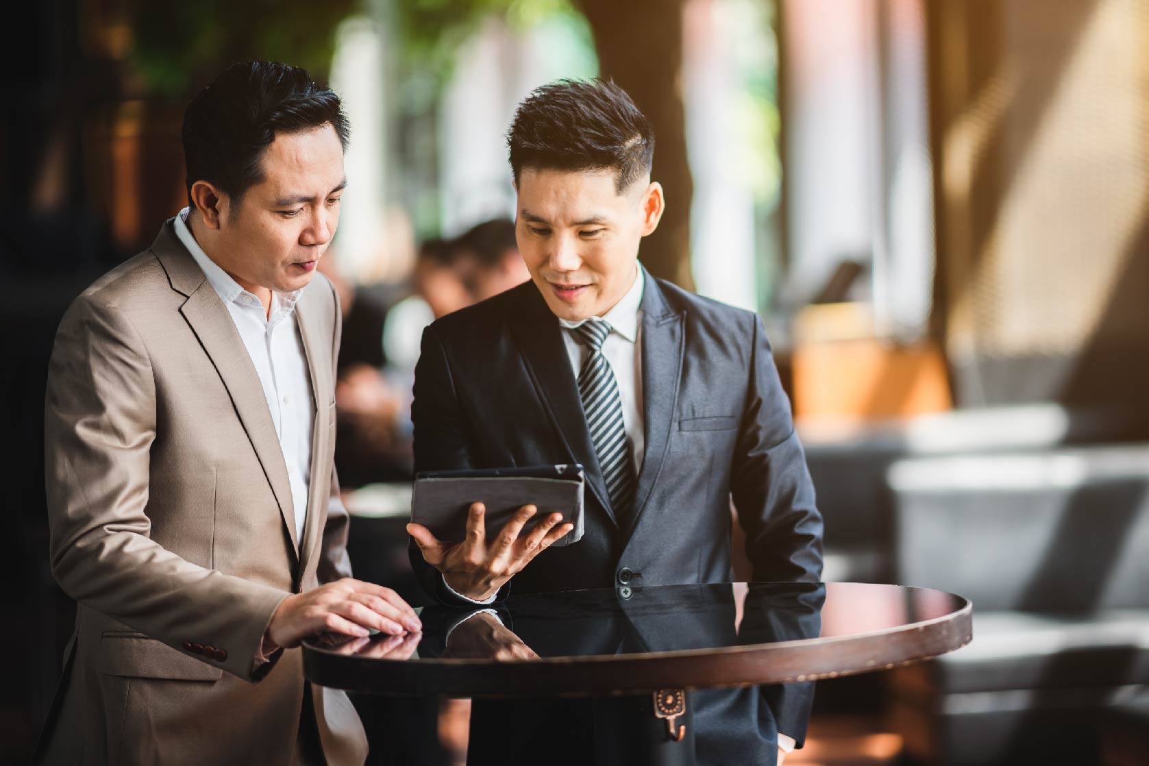 How Can Digital Transformation Drive Efficiency in Hotel Operations - Featured Image